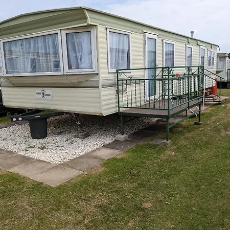 L&G Family Holidays 6 Berth Coral Beach Laura Familys Only And Lead Person Must Be Over 30 Ingoldmells Extérieur photo