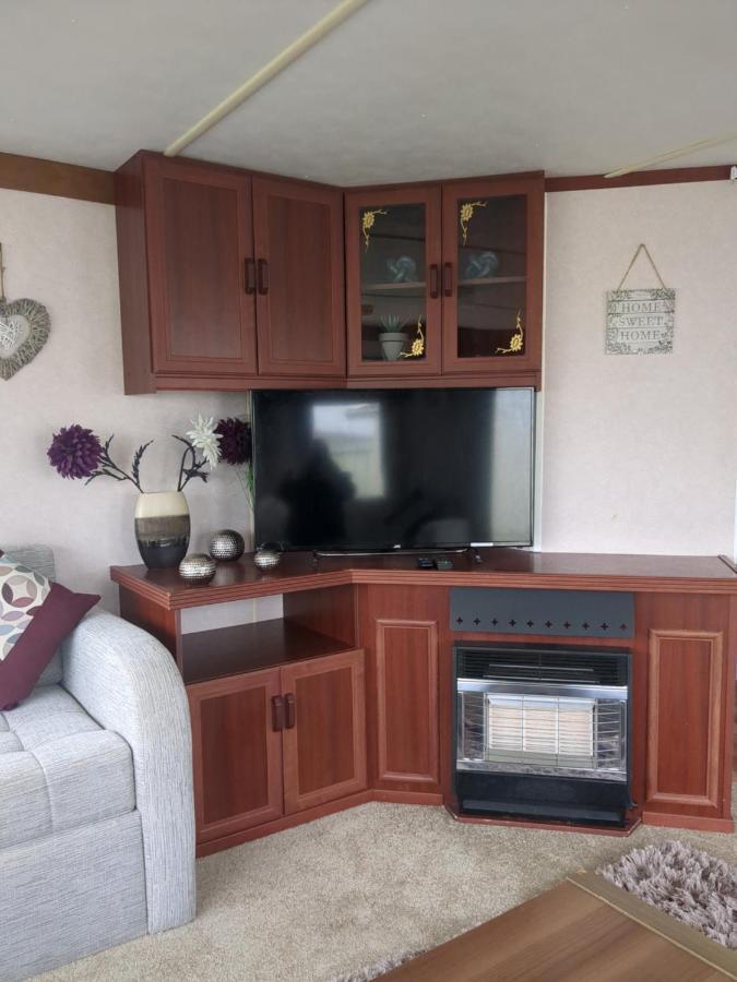 L&g Family Holidays 6 Berth Coral Laura Familys Only And Lead Person Must Be Over 30 Apartamento Ingoldmells