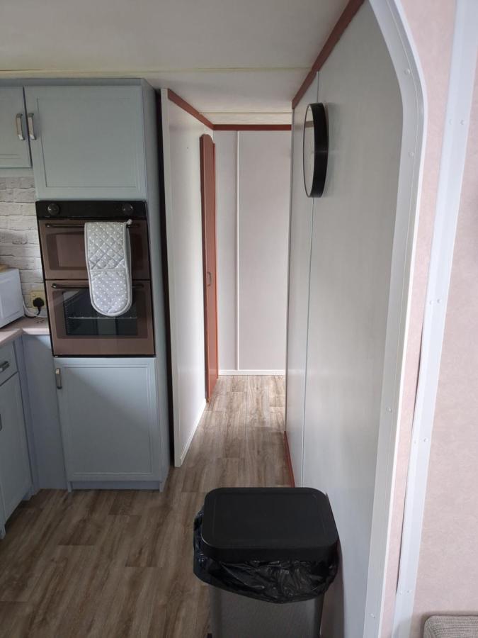 L&g Family Holidays 6 Berth Coral Laura Familys Only And Lead Person Must Be Over 30